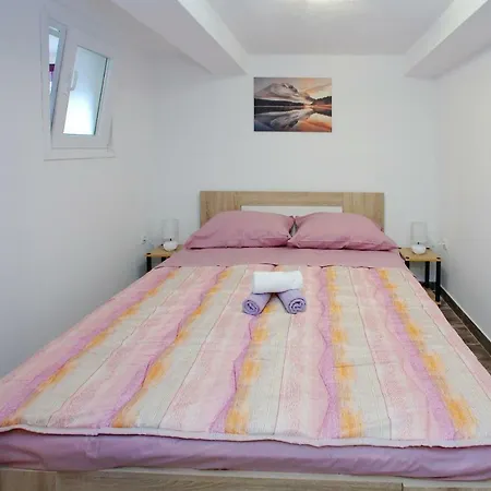 Apartman David Apartment Bibinje