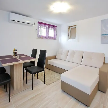 Apartman David Apartment